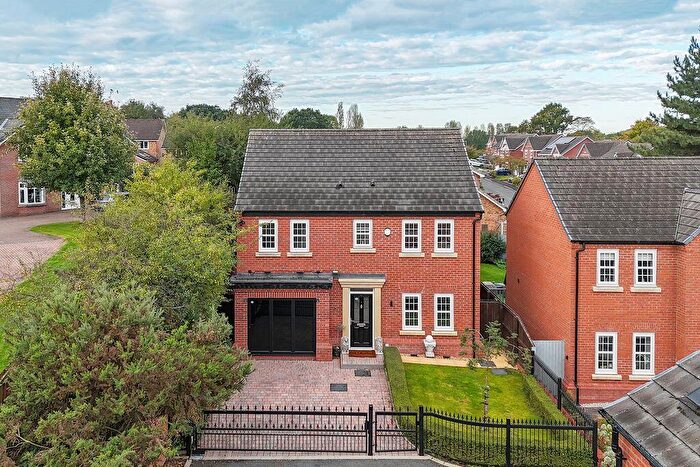 4 Bedroom Detached House For Sale In Locke Rise, Congleton, CW12