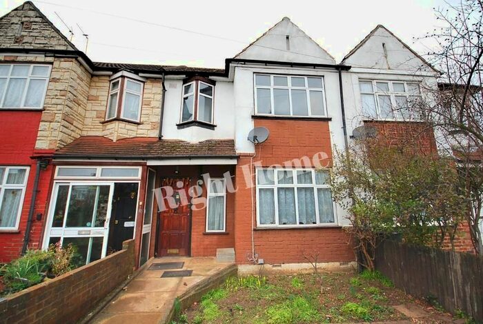 3 Bedroom Terraced House To Rent In The Grange, Wembley, Middlesex, HA0