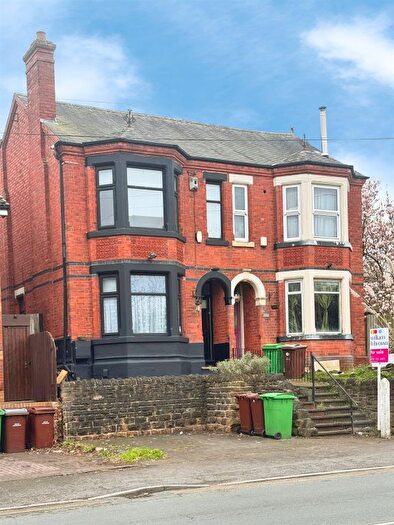 3 Bedroom Semi Detached House For Sale In Percy Street, Basford, Nottingham, NG6