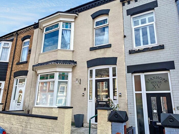 6 Bedroom Terraced House For Sale In Henry Street, Redcar, TS10