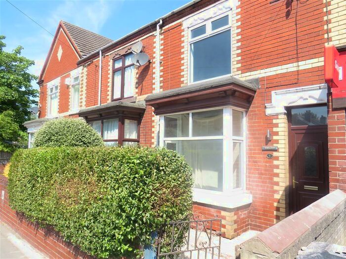 3 Bedroom House To Rent In Moss Road, Askern, Doncaster, DN6