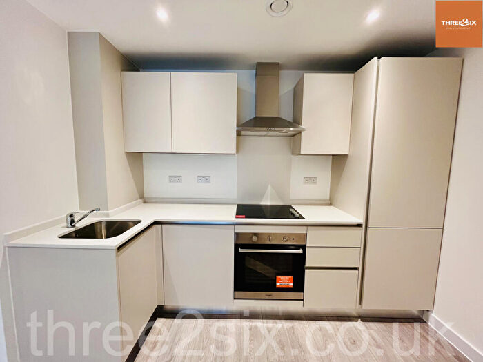 1 Bedroom Apartment To Rent In The Burj, B12