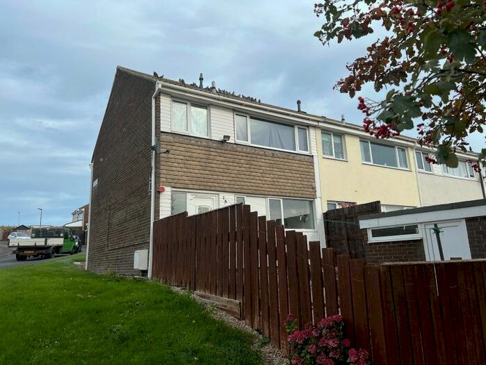 3 Bedroom Terraced House For Sale In Dunelm Way, Consett, County Durham, DH8