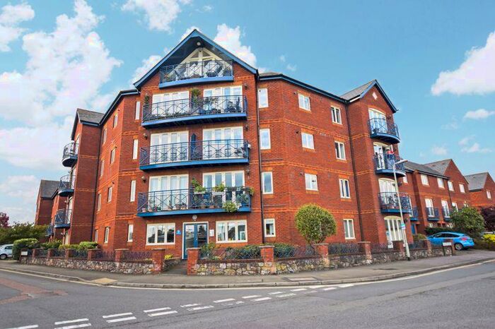 2 Bedroom Flat To Rent In Haven Road, Exeter, EX2