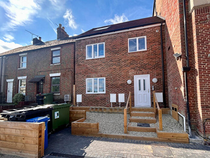 2 Bedroom Apartment For Sale In Broadway, Didcot, OX11