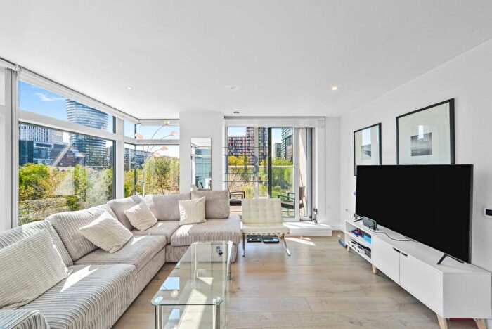 1 Bedroom Apartment For Sale In Pan Peninsula, West Tower, Pan Peninsula Square, Canary Wharf, E14