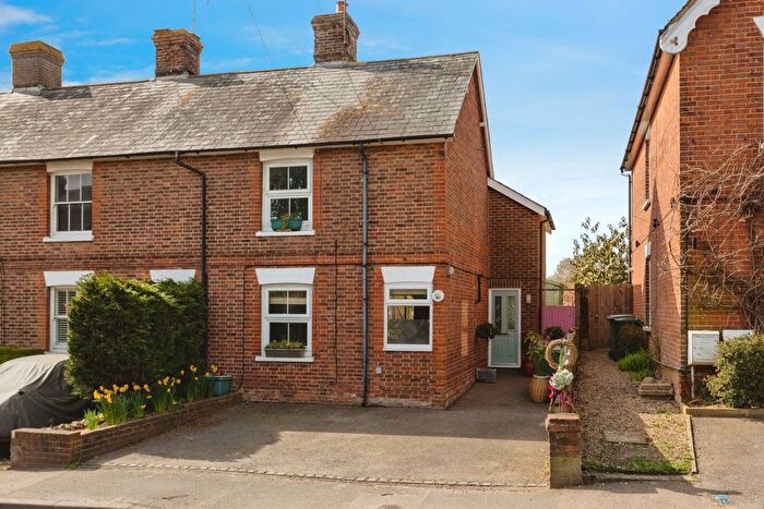 3 Bedroom Semi-Detached House For Sale In Gills Green, Hawkhurst, Kent, TN18