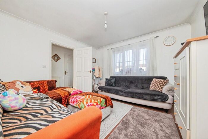 3 Bedroom Bungalow For Sale In Norman Crescent, Ipswich, Suffolk, IP3