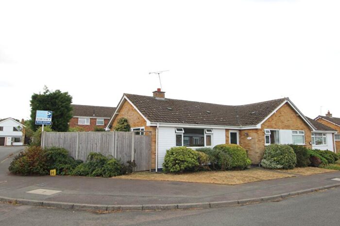 2 Bedroom Semi-Detached Bungalow For Sale In Sycamore Drive, Lutterworth, LE17