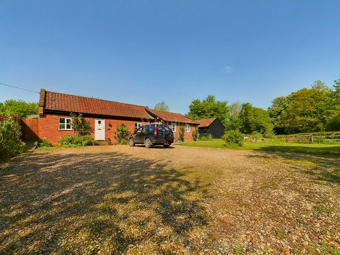 2 Bedroom Barn Conversion For Sale In Stoney Lane, Pulham Market, IP21