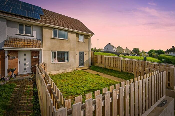 3 Bedroom Semi-Detached House For Sale In Gray Crescent, Plymouth, PL5