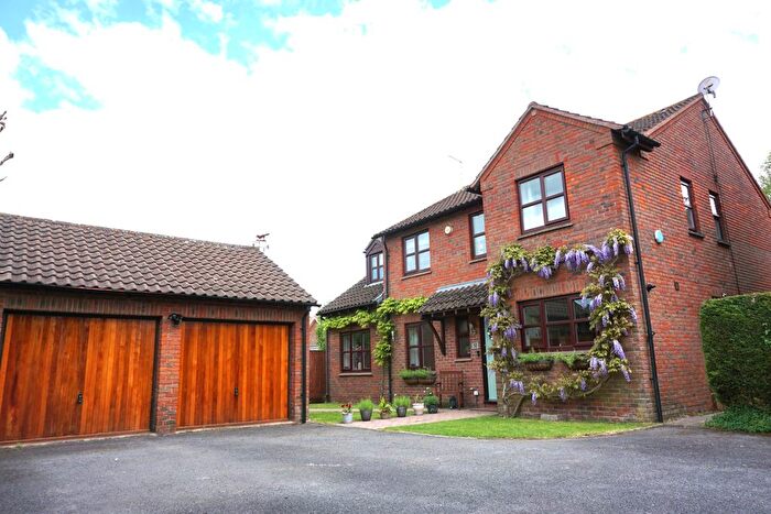 5 Bedroom Detached House For Sale In Foley Rise, Hartpury, Gloucester, GL19