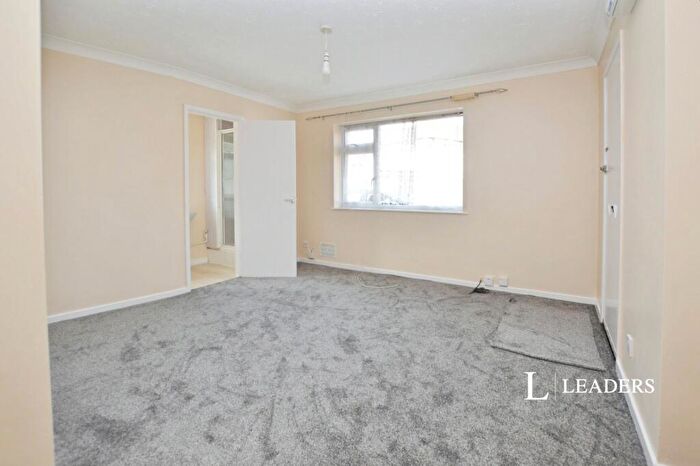 1 Bedroom Flat To Rent In South Street, Colchester, CO2