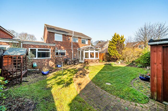 4 Bedroom Detached House For Sale In Kestrel Close, Marchwood, Southampton, SO40