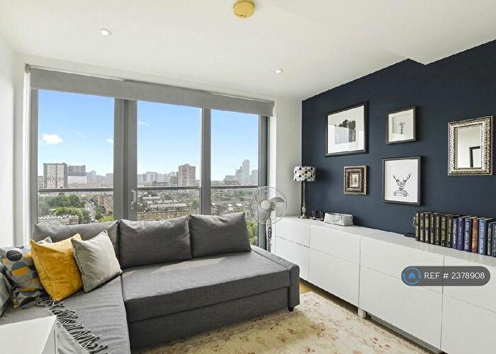 2 Bedroom Flat To Rent In Moro Apartments, London, E14