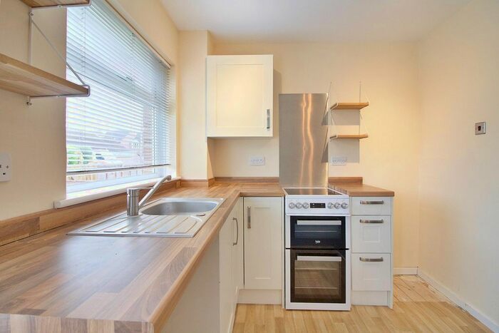 1 Bedroom Semi-Detached House To Rent In Kelcbar Way, Tadcaster, LS24