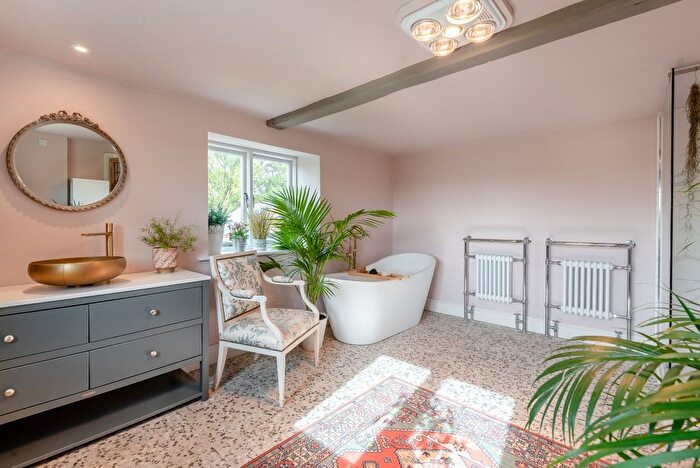 5 Bedroom Detached House For Sale In Kenley, Shrewsbury, Shropshire, SY5