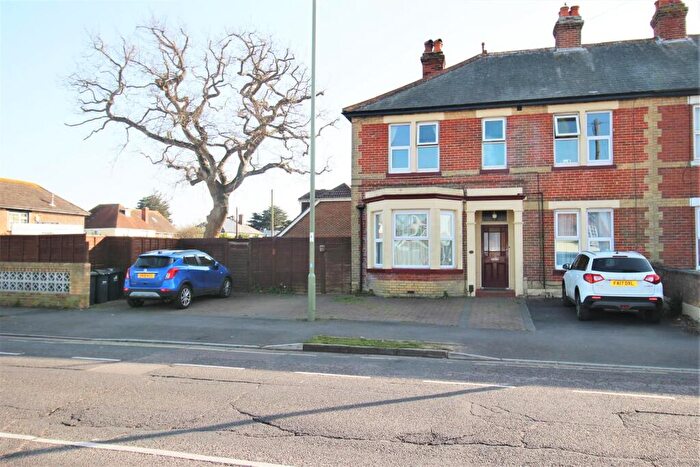 1 Bedroom Flat To Rent In Selsmore Road, Hayling Island, PO11