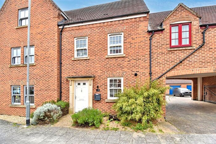 3 Bedroom Terraced House For Sale In Courteenhall Drive, Priors Hall Park, NN17