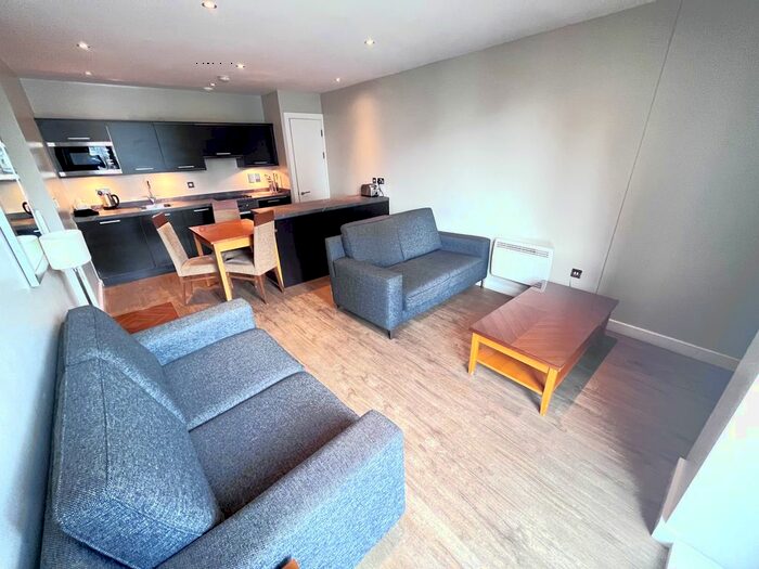 2 Bedroom Flat To Rent In Shudehill, Manchester, M4