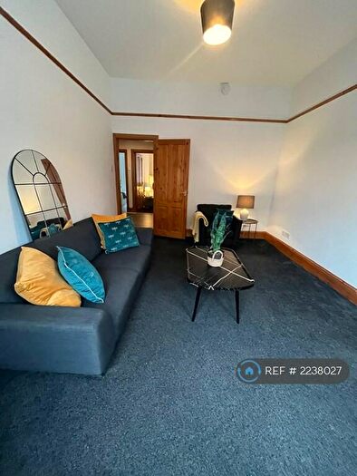 2 Bedroom Flat To Rent In Greenfield Place, Glasgow, G32