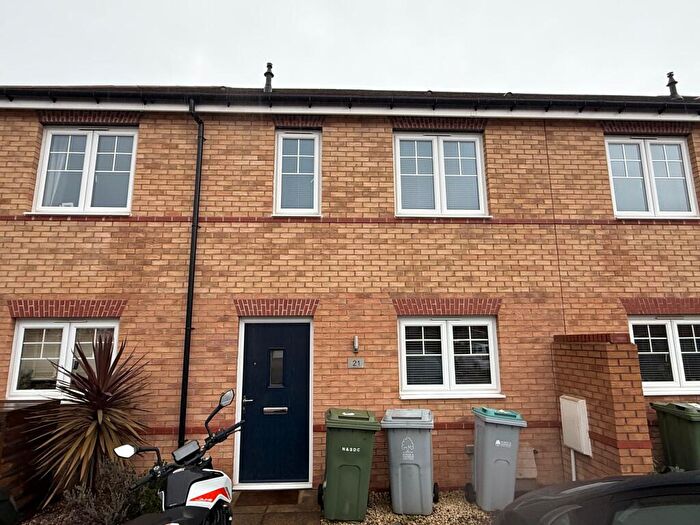 3 Bedroom House To Rent In Rosebay Gardens, Mansfield, NG21