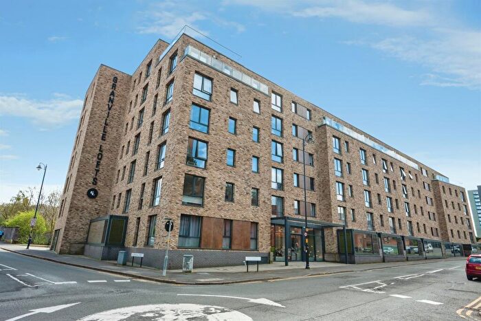 2 Bedroom Apartment For Sale In Holliday Street, Birmingham, B1