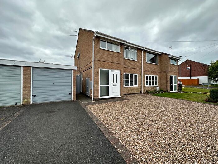 1 Bedroom Flat To Rent In High Meadow, Hathern, Leicestershire, LE12