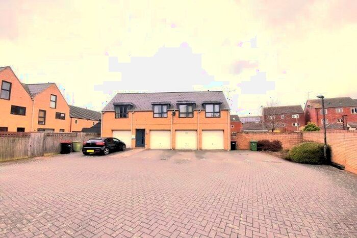 2 Bedroom Maisonette To Rent In Broughton, Milton Keynes, MK10