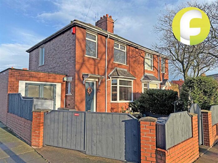 3 Bedroom Semi Detached House For Sale In Delaval Avenue, North Shields, NE29