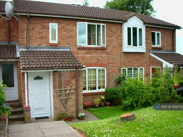 1 Bedroom Flat To Rent In Ragees Road, Kingswinford, DY6