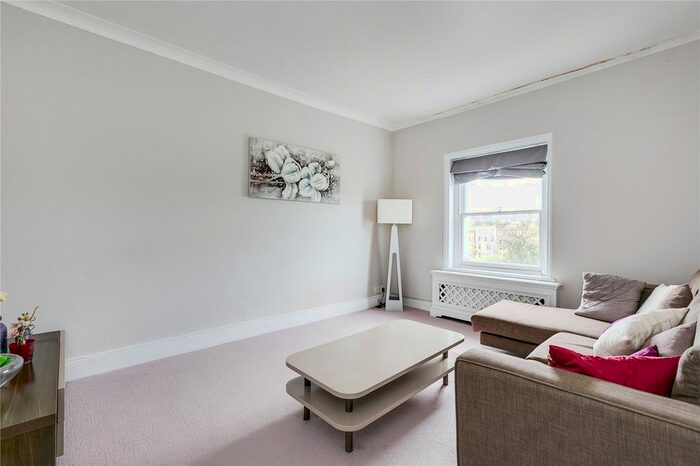 1 Bedroom Property To Rent In Cadogan Place, Knightsbridge, SW1X
