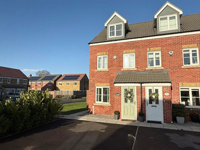 3 Bedroom End Of Terrace House For Sale In Spencer Drive, Norton, TS20