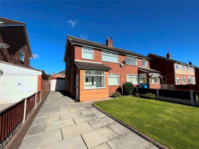 3 Bedroom Semi-Detached House To Rent In Oxford Drive, Halewood, Liverpool, Merseyside, L26