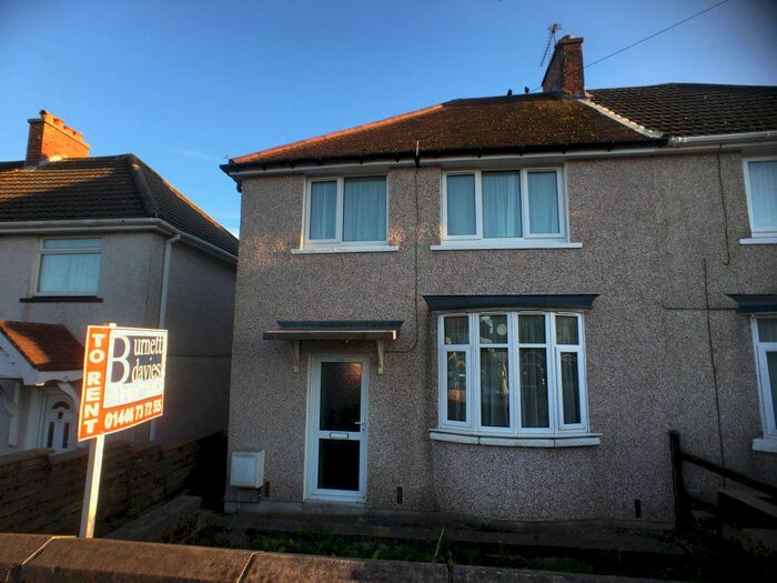 3 Bedroom Property To Rent In Gaer Park Road, Newport, NP20