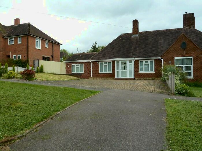 2 Bedroom Semi-Detached Bungalow To Rent In Ogley Drive, Sutton Coldfield, B75