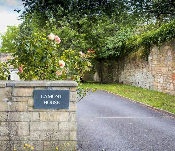 2 Bedroom Apartment To Rent In Lamont House, Larkhall, Bath, BA1