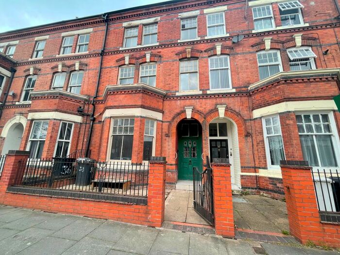 6 Bedroom Terraced House To Rent In Highfield Street, Leicester, LE2