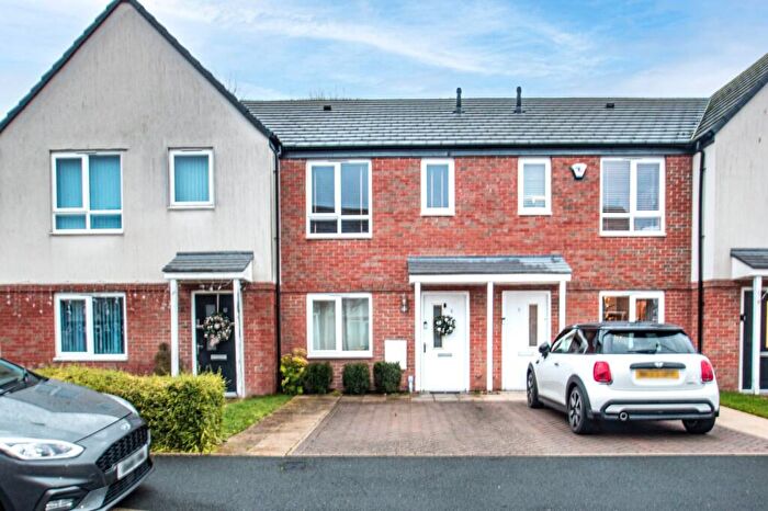 2 Bedroom Terraced House For Sale In Wedgwood Avenue, Rowley Regis, West Midlands, B65