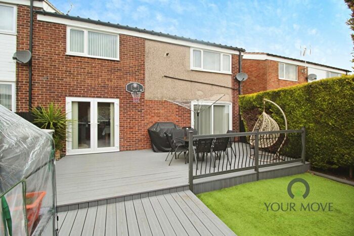 3 Bedroom End Of Terrace House For Sale In Cottam Road, High Green, S35