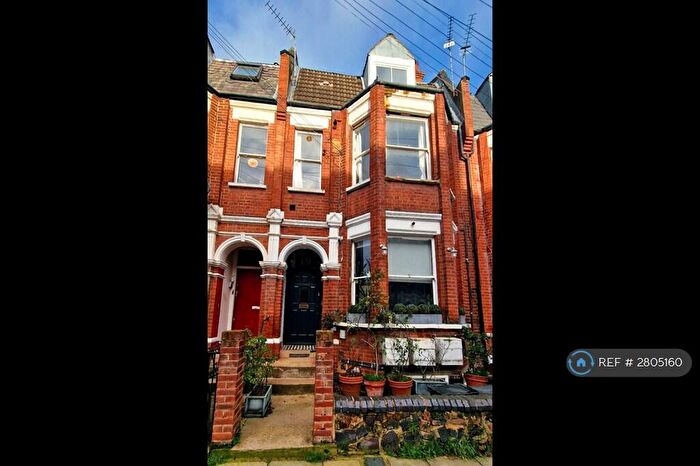 2 Bedroom Flat To Rent In Finsbury Park, London, N4