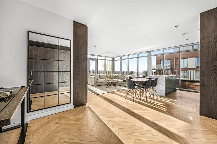 2 Bedroom Penthouse For Sale In Heritage Lane, West Hampstead, London, NW6