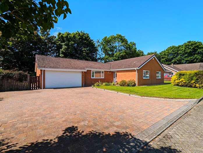4 Bedroom Bungalow For Sale In Laurel Court, Chester Le Street, DH2