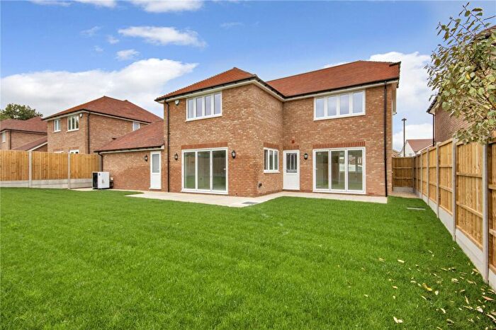 4 Bedroom Detached House For Sale In Egerton Nursery, Lambs Close, Hextable, Kent, BR8