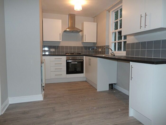 2 Bedroom Flat To Rent In Mansfield Road, Sutton-In-Ashfield, NG17