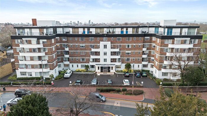 1 Bedroom Flat To Rent In Hightrees House, Nightingale Lane, SW12