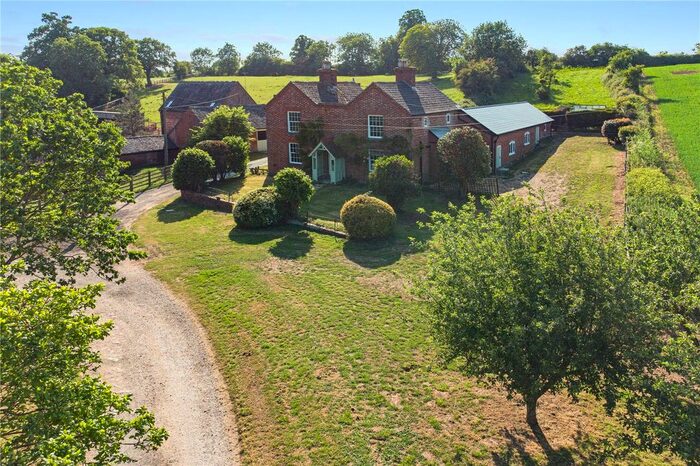 4 Bedroom Detached House To Rent In Lower Apperley, Gloucester, Gloucestershire, GL19