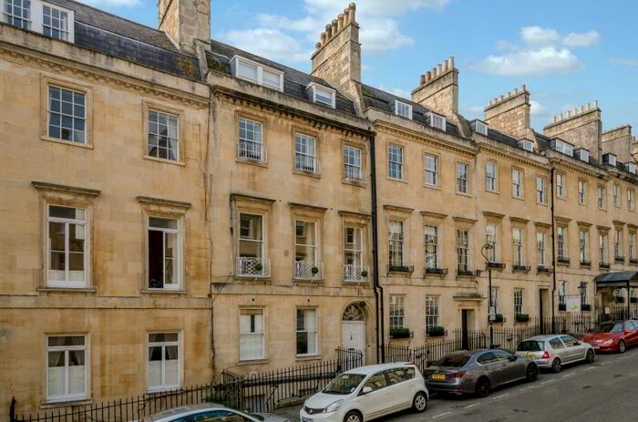 2 Bedroom Apartment To Rent In Russell Street, Bath, BA1
