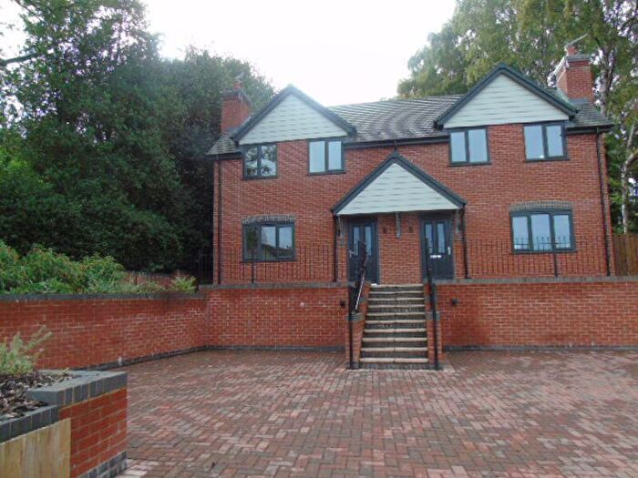 3 Bedroom Semi-Detached House To Rent In Fivefield Road, Coventry, CV7
