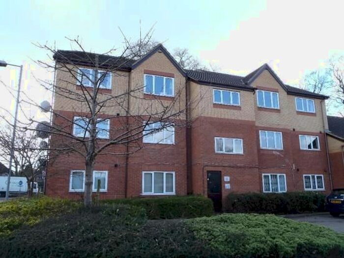 1 Bedroom Flat To Rent In Simpson Close, Luton, LU4